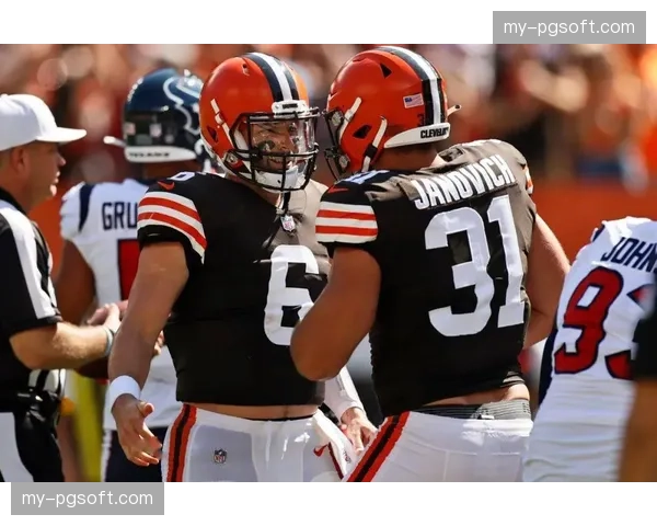 从NFL回归大学赛场：四分卫斯宾塞-拉特勒的非常规选择